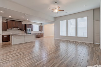 1239 Yaupon Loop, New Braunfels, TX 78132