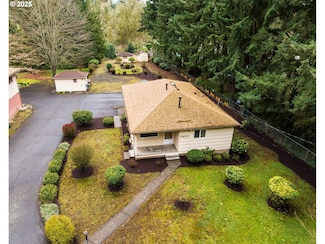 3450 Childs Rd, Lake Oswego, OR 97034