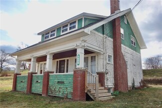 1600 E National Pike, Scenery Hill, PA 15360