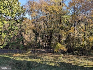 1-2 Mercer St, Harpers Ferry, WV 25425