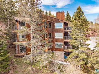 6554 W Highway 61, Tofte, MN 55615