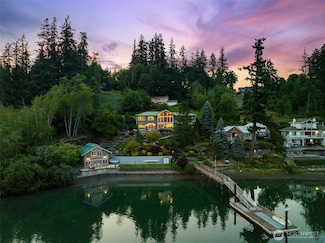 241 Raft Island Dr NW, Gig Harbor, WA 98335