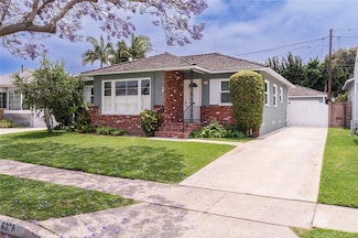 6228 Freckles Rd, Lakewood, CA 90713