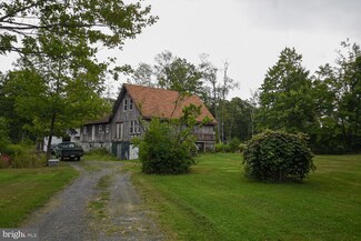 18 Landimer Ln, Mount Storm, WV 26739