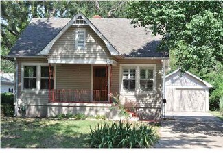 738 S Chautauqua Ave, Wichita, KS 67211