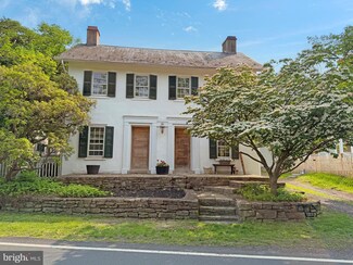 3755 River Rd, Lumberville, PA 18933