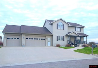 1101 1101 Se 4th Ave, Sleepy Eye, MN 56085