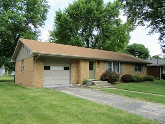 345 W Second St S, Chebanse, IL 60922