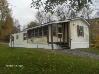 327 Duclos Rd, Randolph, VT 05060