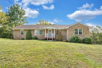 2167 Shavers Farm Rd, Fincastle, VA 24090