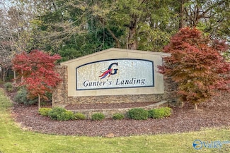 1009 Westchester St, Guntersville, AL 35976