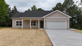 553 Sequoyah Dr, Morristown, TN 37813