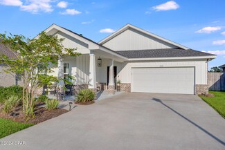 168 Drews Ln, Panama City, FL 32405