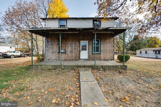 1443 Railroad Rd, Dauberville, PA 19533