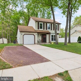 47 Breckenridge Dr, Sicklerville, NJ 08081