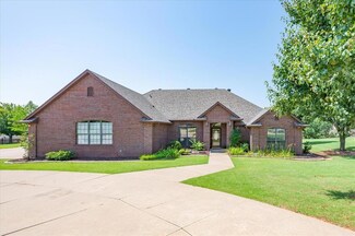 1617 Canyon Bluff Rd, Guthrie, OK 73044