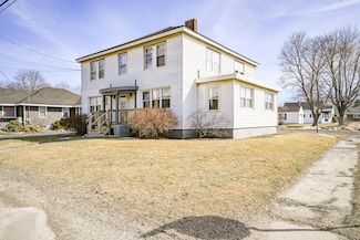 16 S Garand St, Winslow, ME 04901