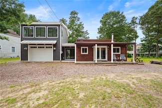 40 Alder Rd, Charlestown, RI 02813