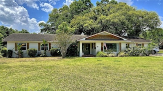 245 Lake Seminary Cir, Maitland, FL 32751