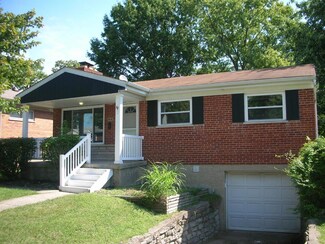 2410 Lourdes Ln, Cincinnati, OH 45238