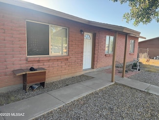 6732 S Draper Rd, Tucson, AZ 85757