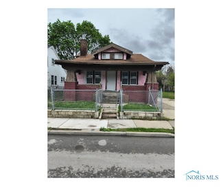 427 Oak St, Toledo, OH 43605