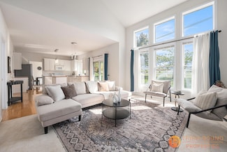 1964 Crystal View Ct SE, Caledonia, MI 49316