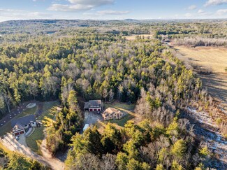 16 Firefly Ln, Gray, ME 04039
