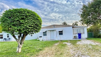 1682 NE 182nd St, No N 182 St, Northmiamibeach, FL 33162