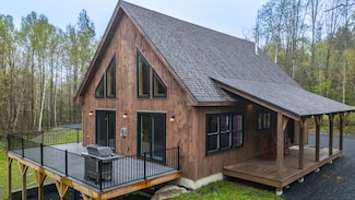 1 Mountain View Ln, Monson, ME 04464
