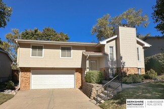 13606 Atwood Ave, Omaha, NE 68144