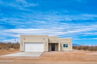 1803 Japon Ct, Rio Rico, AZ 85648