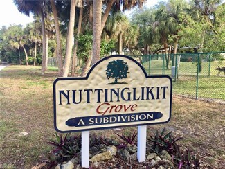 27325 Valencia Dr, Bonita Springs, FL 34135