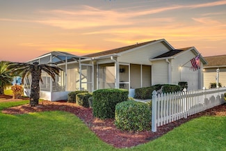 202 Estrada Place, Lady Lake, FL 32159