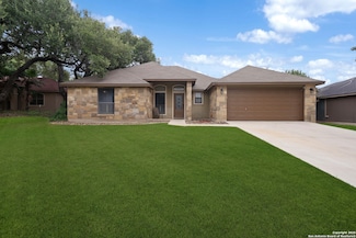 214 Yorktown, Pleasanton, TX 78064