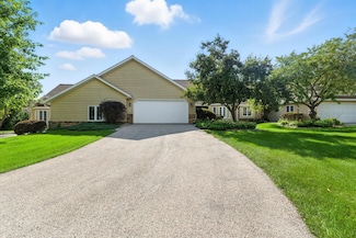 972 Augusta, Waterford, WI 53185