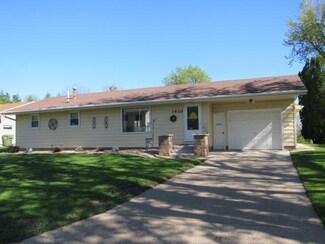 1930 Dorathea Blvd, Worthington, MN 56187