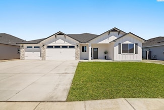 8717 Ashen Dr, Pasco, WA 99301