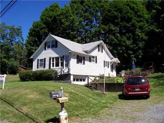 550 E Lake Rd, Penn Yan, NY 14527