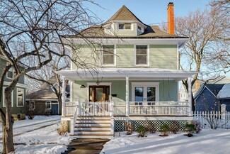 611 W Elm Ave, La Grange, IL 60525