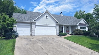 18111 Sunny Top Ct, Glencoe, MO 63038