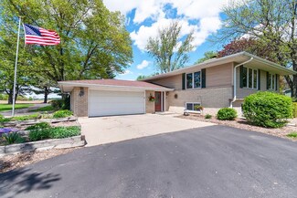5288 W Netherwood Rd, Oregon, WI 53575