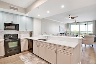 645 Lost Key Dr Unit 405, Pensacola, FL 32507