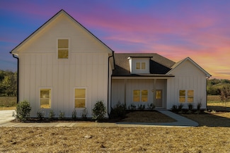 250 Opossum Hollow Rd, Watertown, TN 37184