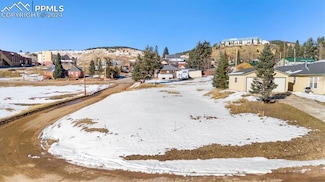 527 E Eaton Ave, Cripple Creek, CO 80813