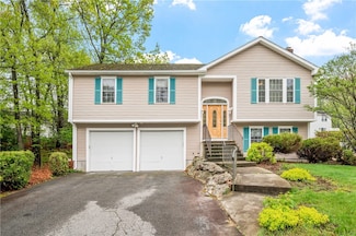 299 Congress St, Woonsocket, RI 02895