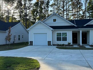 1130 Russell Dr, Sumter, SC 29150