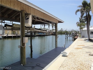 3891 Cruz Dr, Saint James City, FL 33956