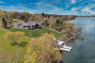 2890 W Lake Rd, Skaneateles, NY 13152