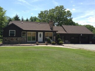 124 Shannon Creek Rd, New Florence, PA 15944